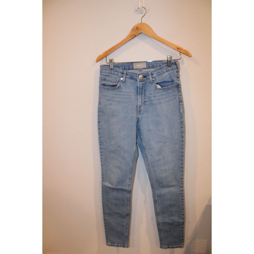 Everlane size 28 high rise skinny jeans medium blue color